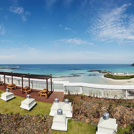 The Artstay Jeju Hamdeok Hotel Екстериор снимка