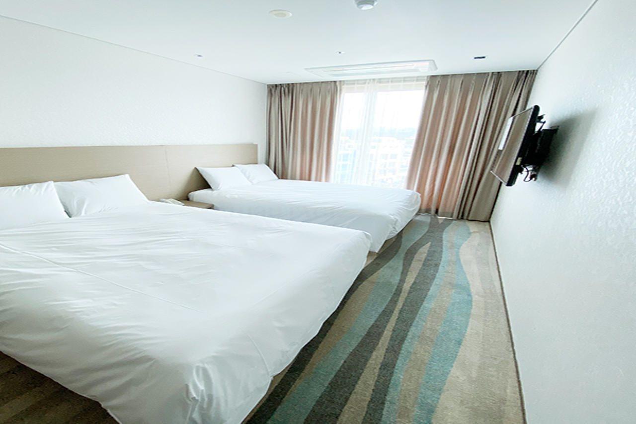 The Artstay Jeju Hamdeok Hotel Екстериор снимка