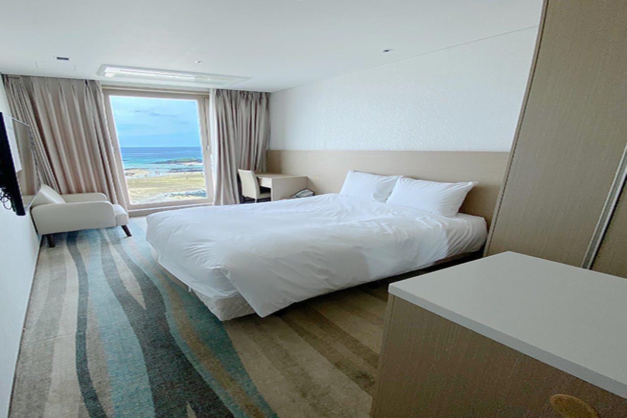 The Artstay Jeju Hamdeok Hotel Екстериор снимка