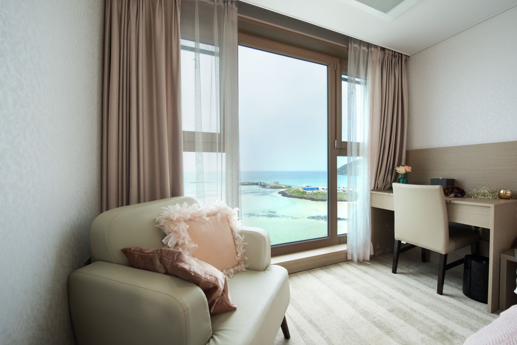 The Artstay Jeju Hamdeok Hotel Екстериор снимка