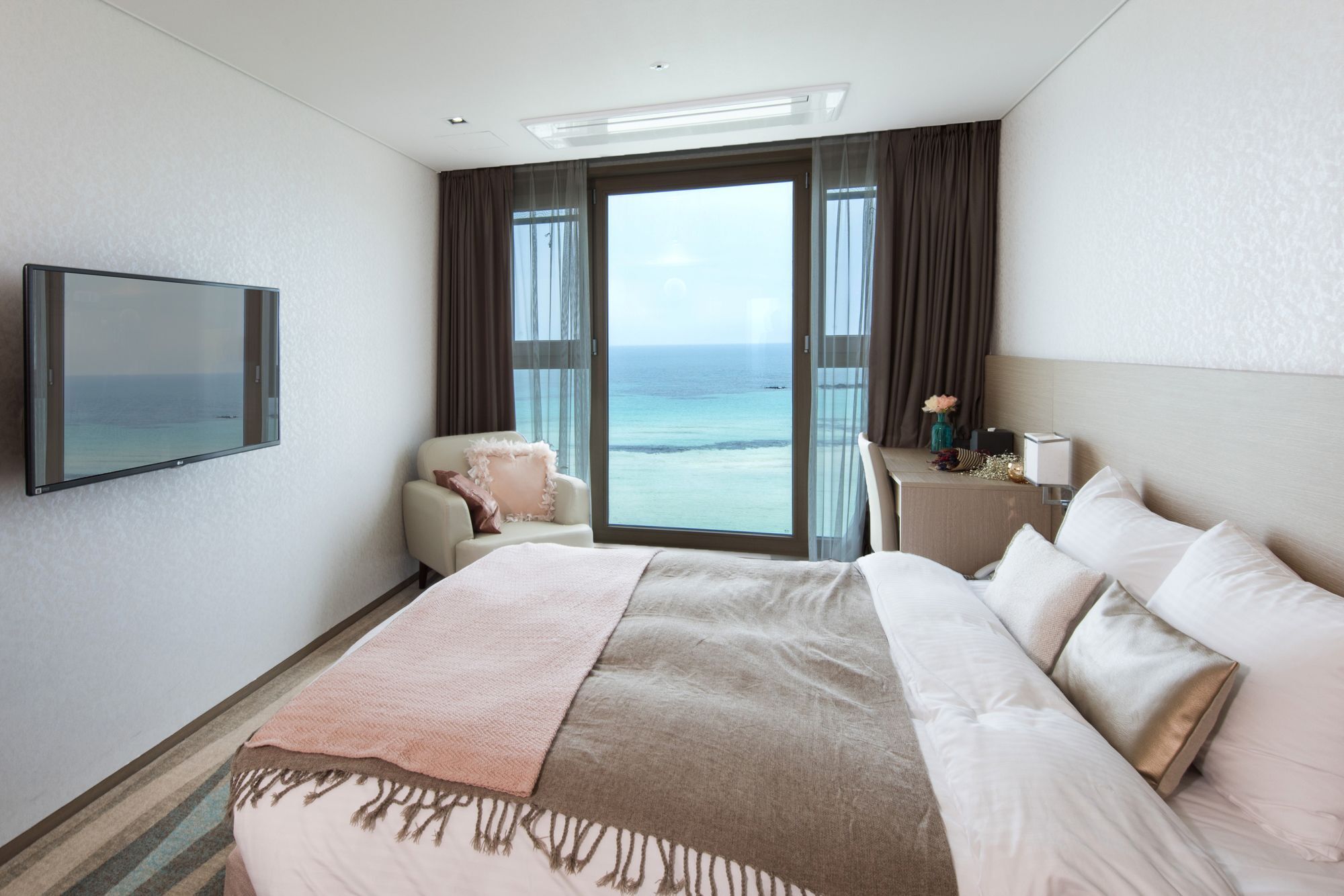 The Artstay Jeju Hamdeok Hotel Екстериор снимка